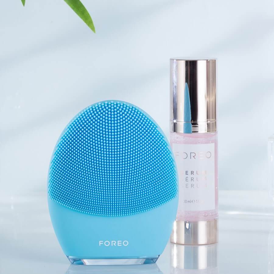 เครื่องล้างหน้าอัจฉริยะ FOREO LUNA 3 Combination Skin